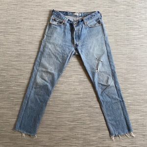 Re/done Levi’s straight skinny jean